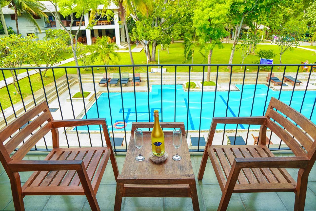 Fresco Water Villa Sigiriya Ngoại thất bức ảnh