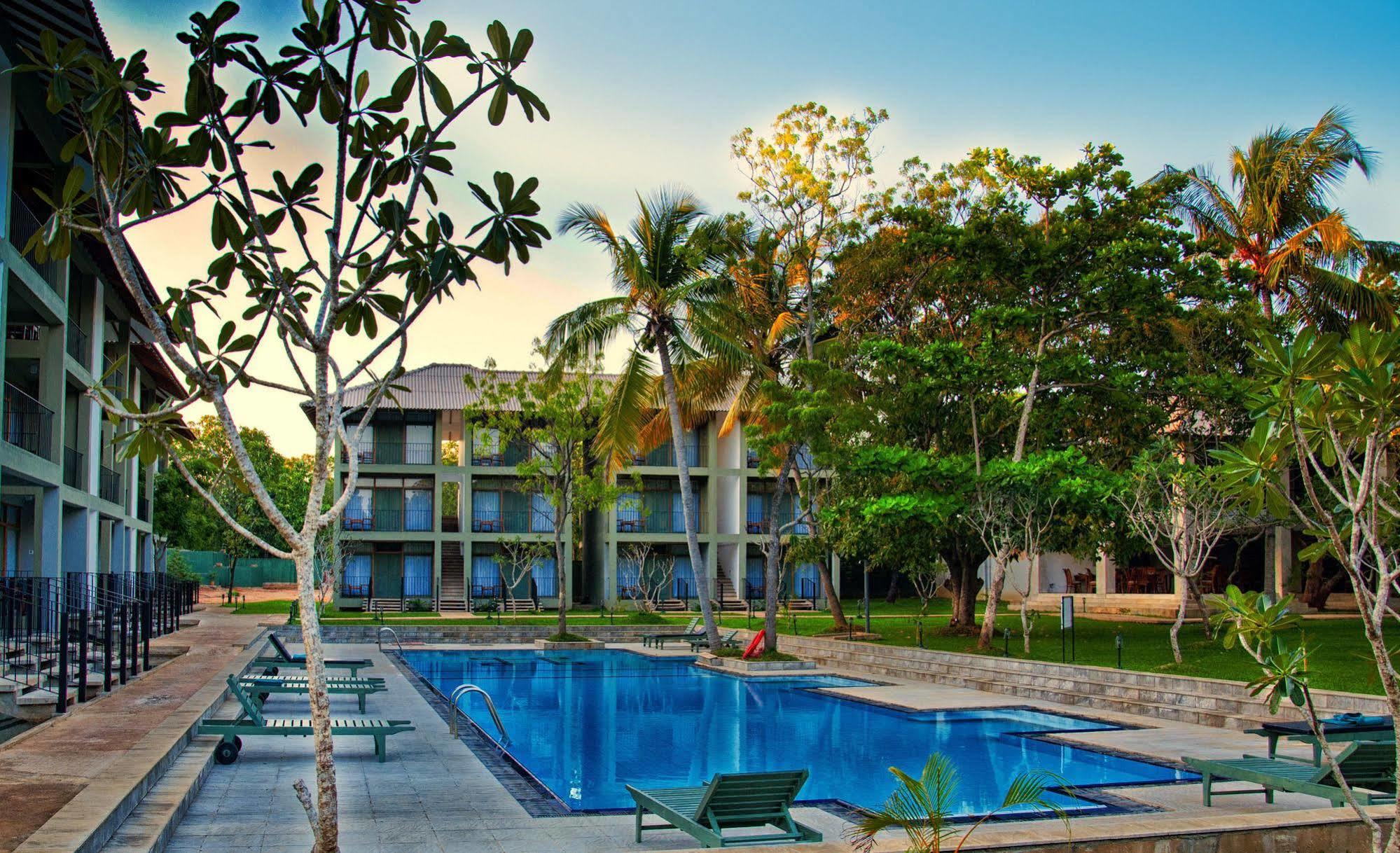 Fresco Water Villa Sigiriya Ngoại thất bức ảnh